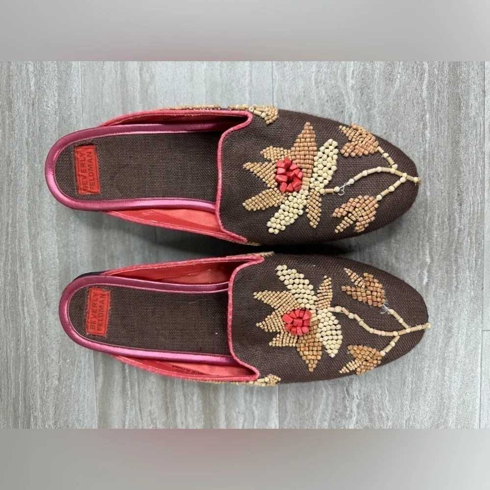 NEW* Beverly Feldman Beaded Canvas with Pink Snakeskin Trim Mules Womens Size 8 - Picture 7 of 12
